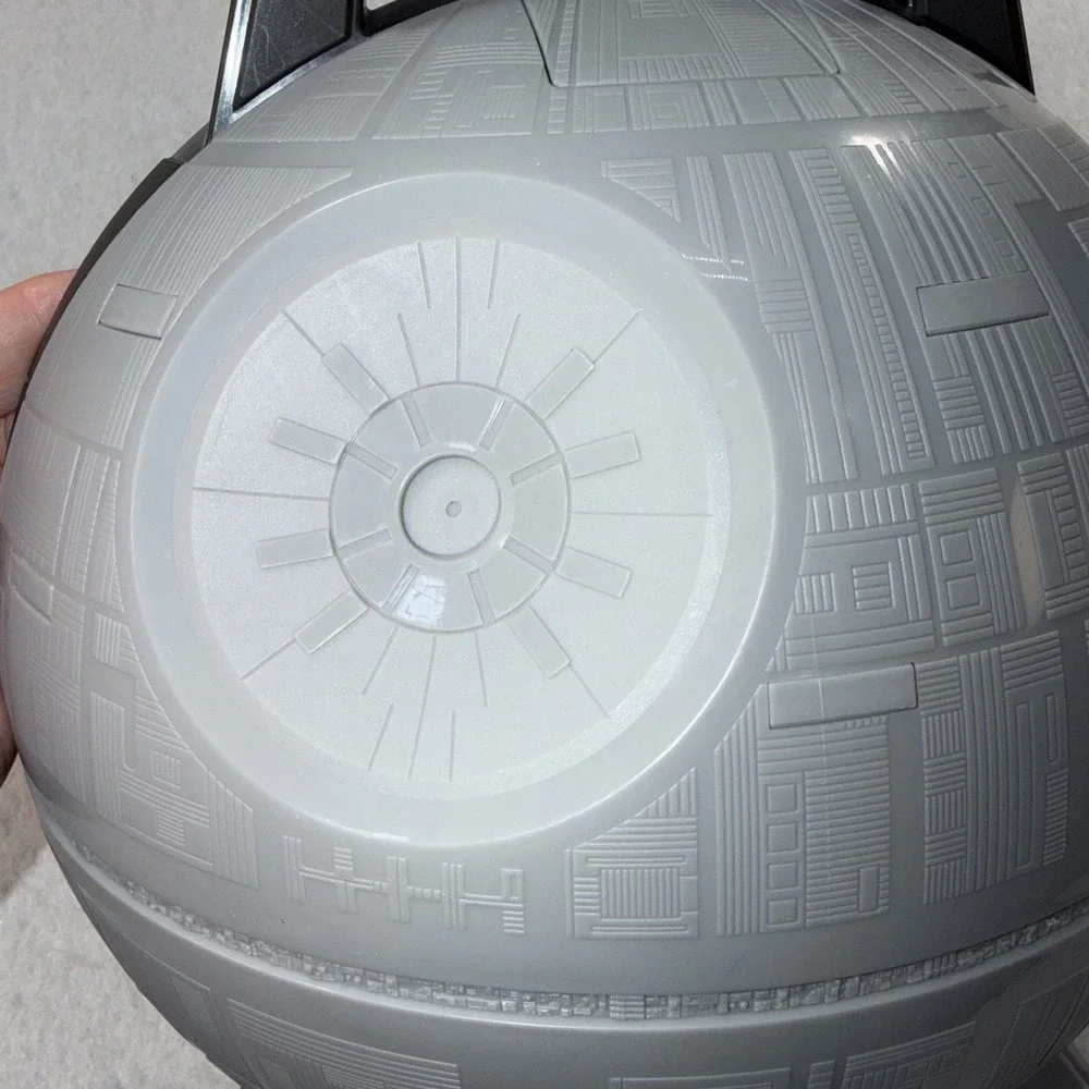 Hot Wheels Star Wars Death Star Collector's Car Carrying Case‎ with Handle EUC